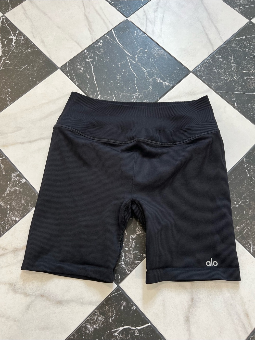 Alo biker shorts